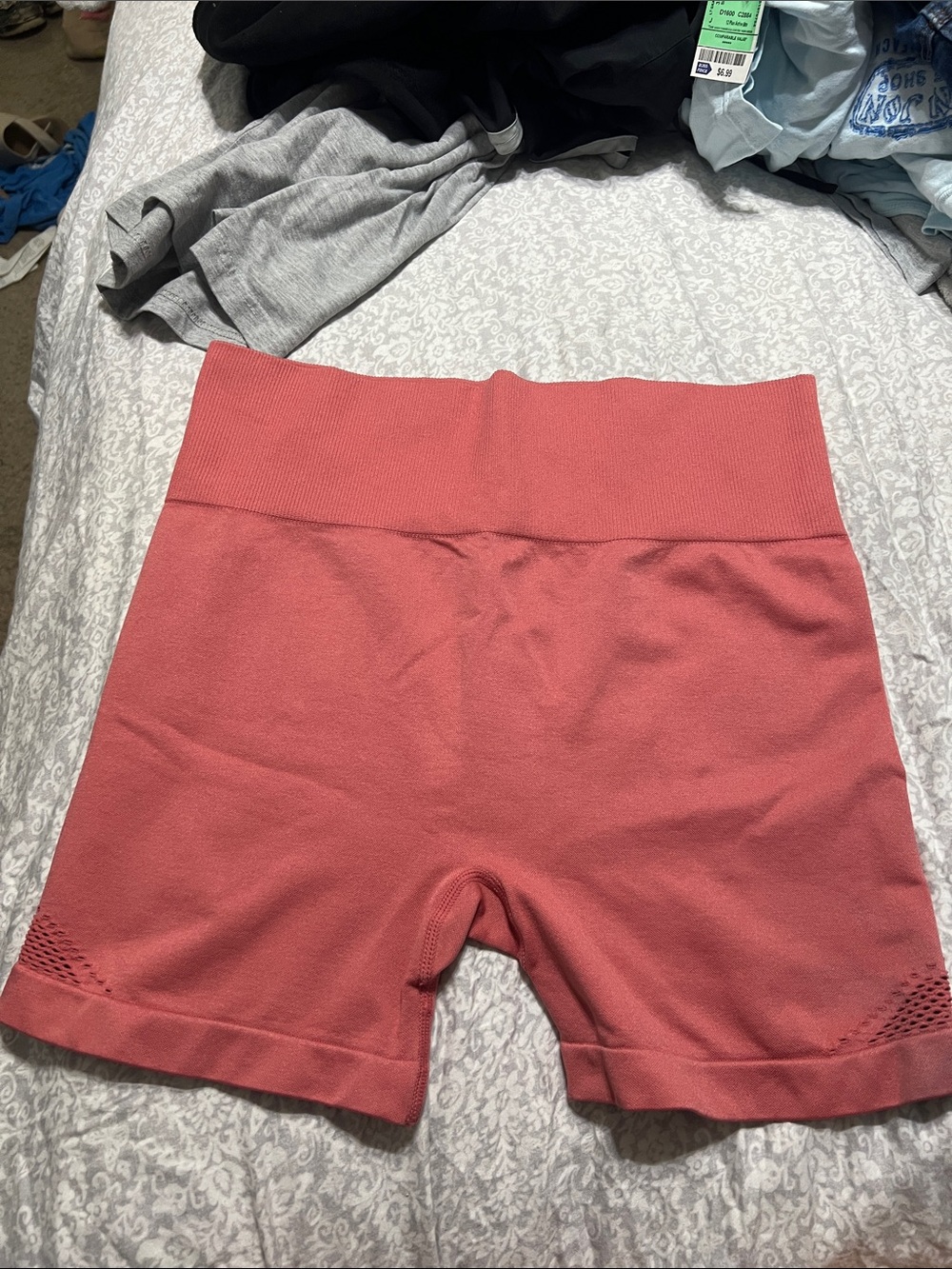 Avia Seamless High-Waist Bike Shorts in Coral Rose